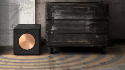 Активный сабвуфер Klipsch R-121SW